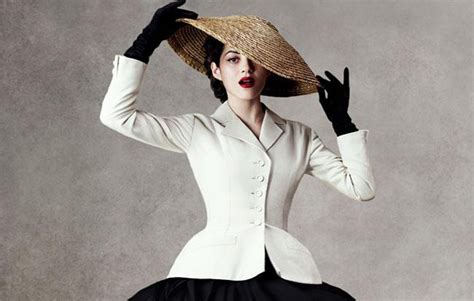 tailleur bar christian dior|dior's bar jacket style.